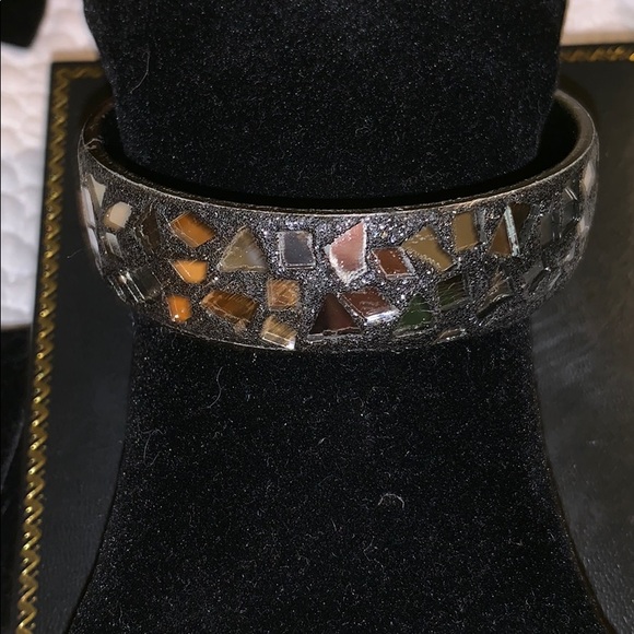 Trendy Mirrored Bangle Bracelet - Picture 3 of 8